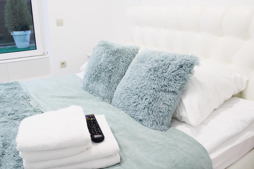 Apartment Garmonia Brest Ngoại thất bức ảnh